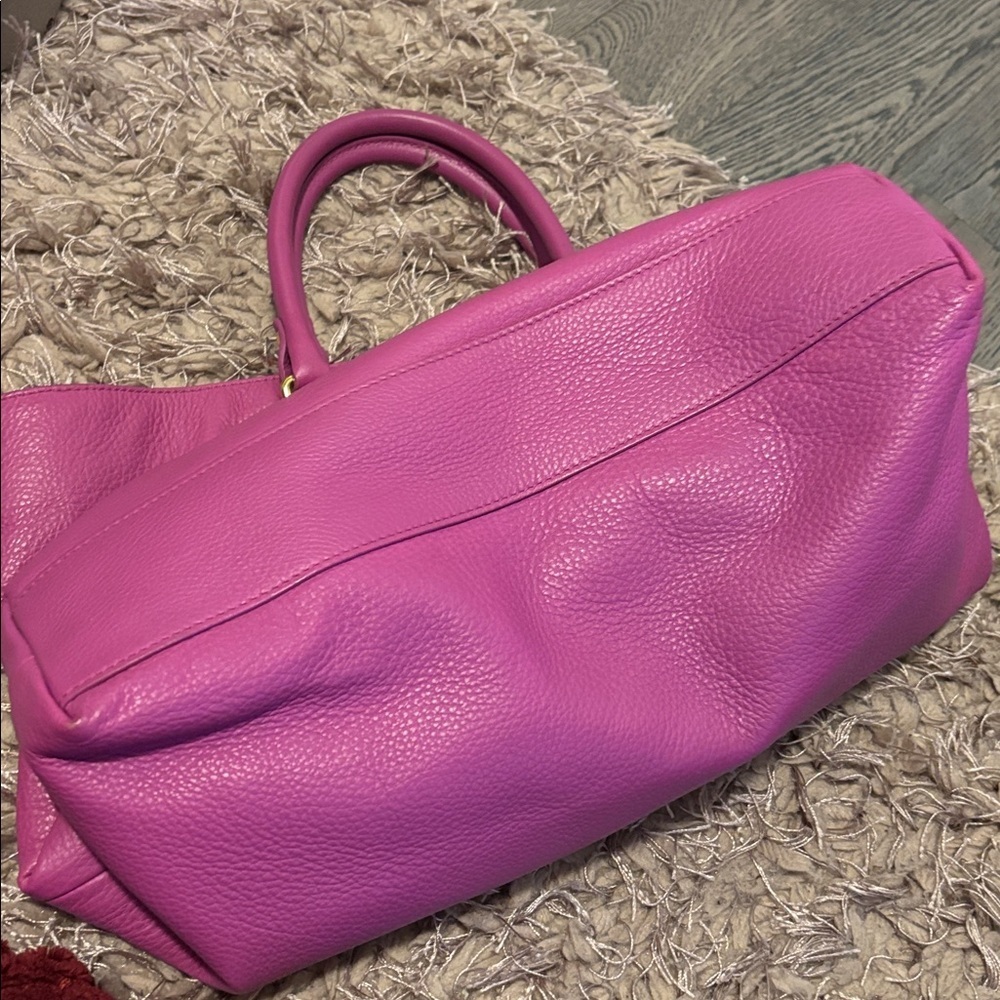 Versace Large La Medusa Tote bag Vibrant Fuchsia Pink Authentic - Picture 13 of 17